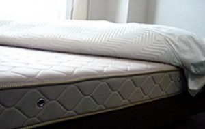 A bed for a good night's sleep that invites quality sleep.