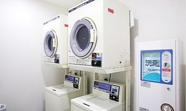 Coin Laundry